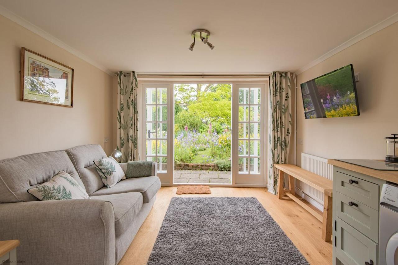 Plum Pudding Stables By Bloom Stays Faversham Extérieur photo