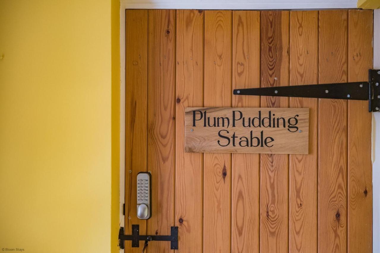 Plum Pudding Stables By Bloom Stays Faversham Extérieur photo